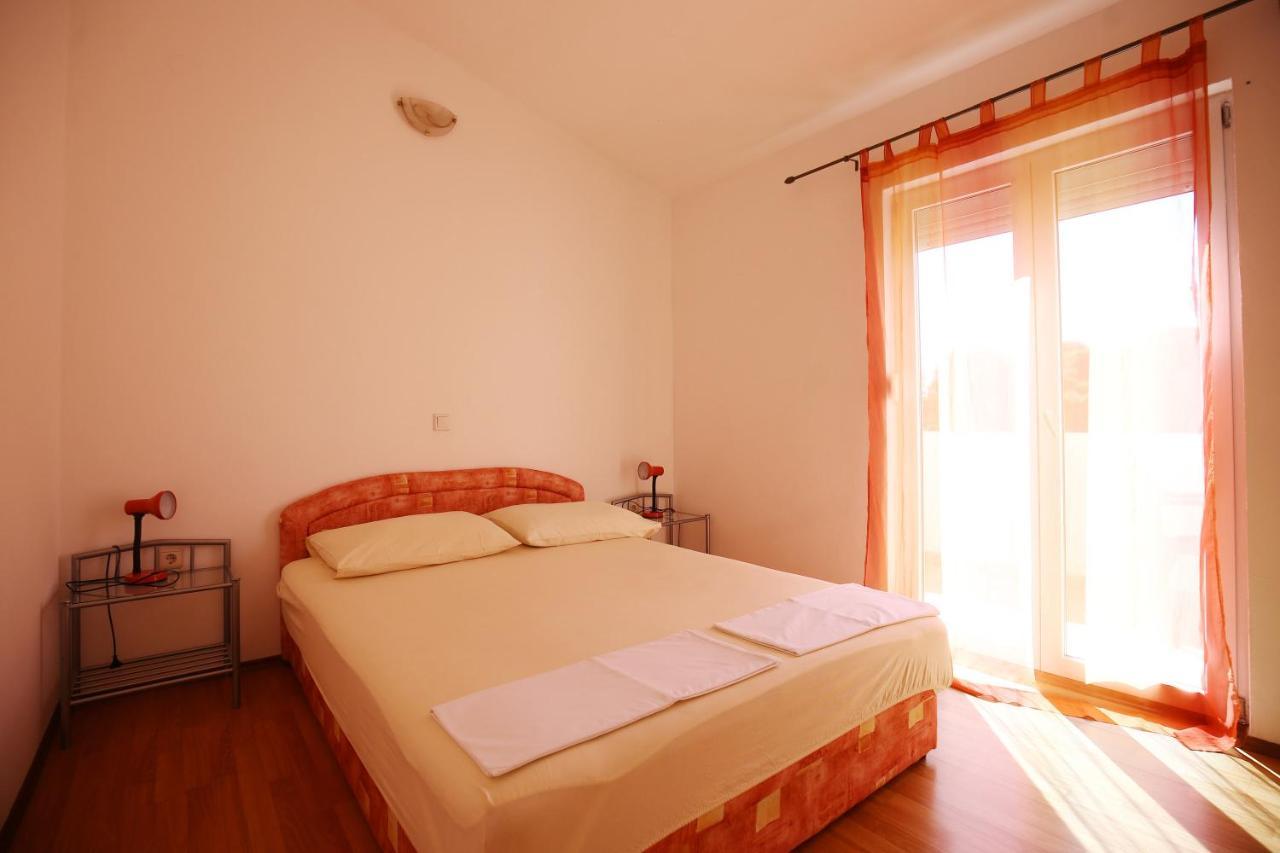 Apartmani Buca Biograd Na Moru Exterior photo